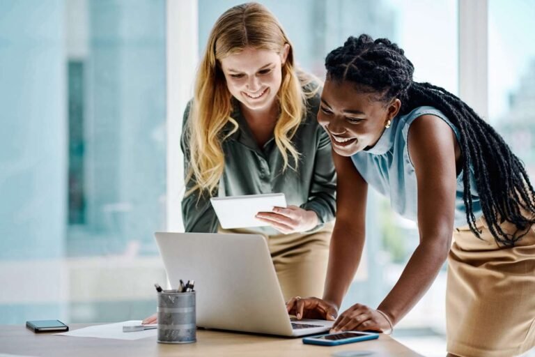 How Using a PEO Can Streamline Your Business Operations and Enhance Growth