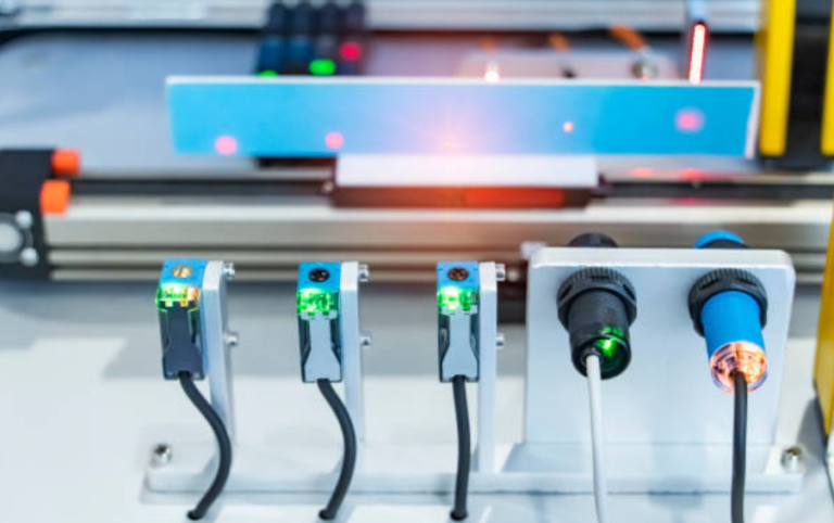 Custom Switching Power Supplies: Tailoring Solutions for Unique Applications