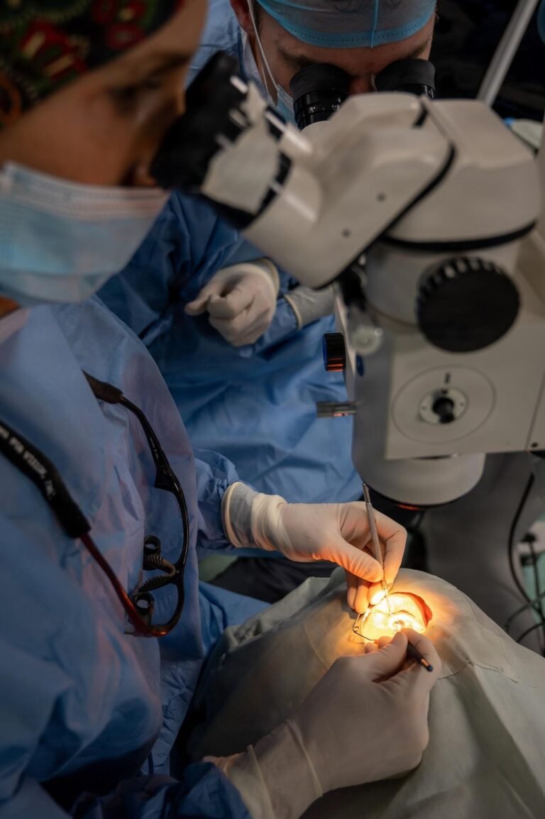 How Light Adjustable Lenses Personalize Vision After Cataract Surgery