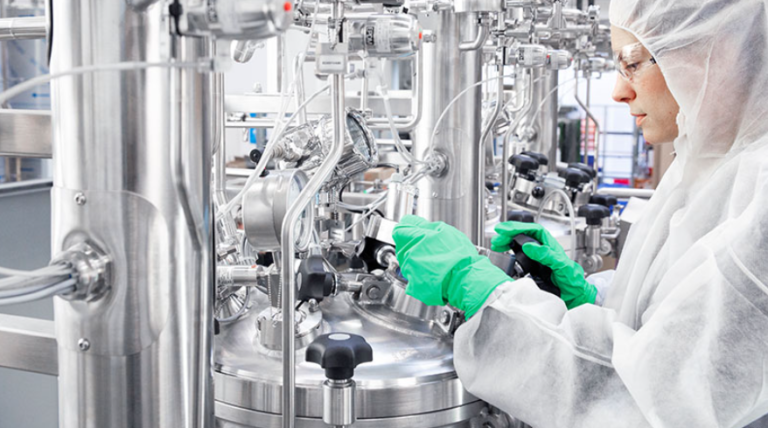 How Contract Manufacturing Helps Pharma Brands Scale Without Building Production Facilities
