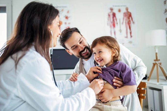 A Parent's Guide to Choosing a Pediatric Dentist and Pediatrician in Dubai